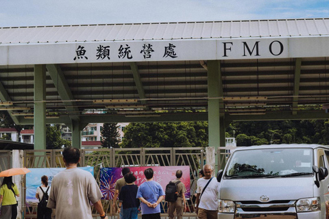 Hong Kong: Sai Kung Geopark Private Boat Tour & Pickup