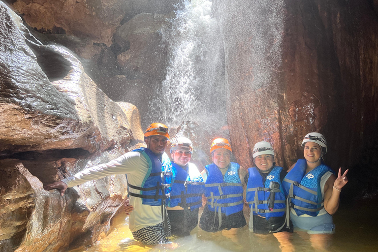 Vega Baja: Highlights views and Guided Tour in Caves