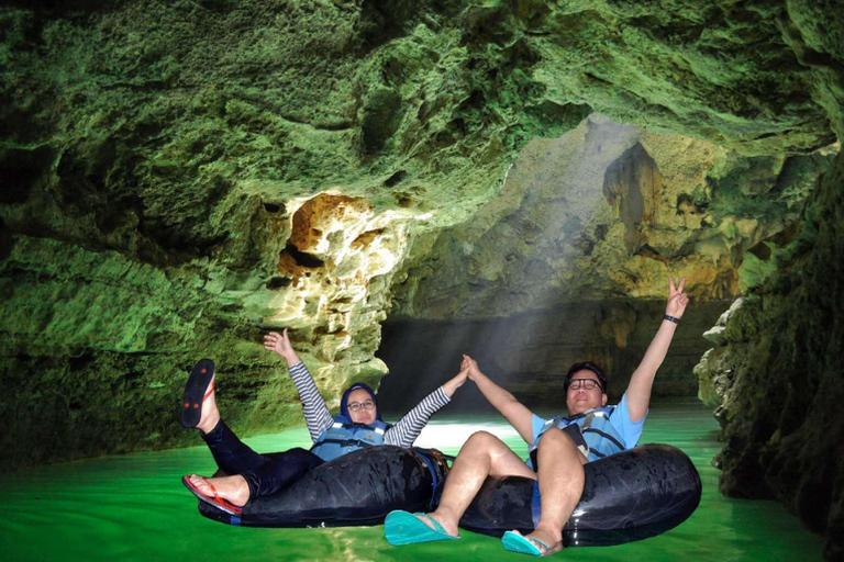 Yogyakarta: tour compartido de la cueva de Jomblang y la cueva de PindulYogyakarta : Excursión compartida por la cueva de Jomblang y la cueva de Pindul