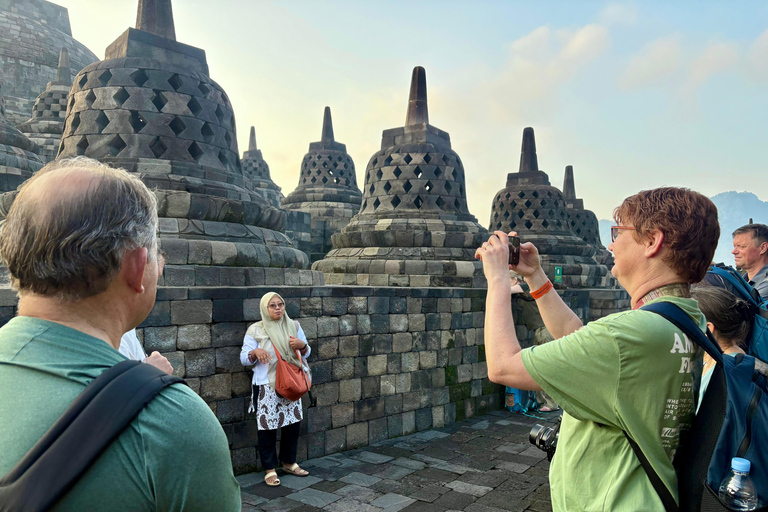 Yogyakarta: Borobudur Temple Climb-Up Tour with Guide Shared Borobudur Temple Climb-Up Tour NON TICKETS