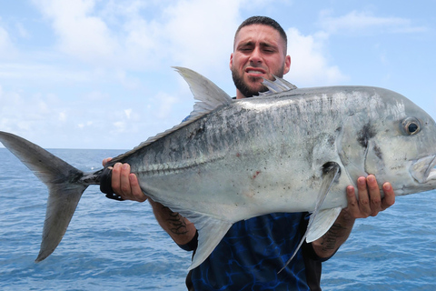 Port Douglas: Reef & Estuary Sportfishing Charters