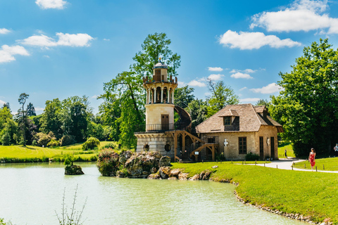 From Paris: Skip-the-Line Palace of Versailles Bike Tour
