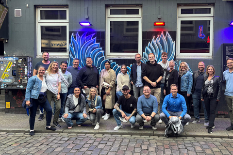 Hamburg: Party Walk through Hamburg's Nightlife – Reeperbahn & St. Pauli Private party walk for groups who want to celebrate exclusively among themselves