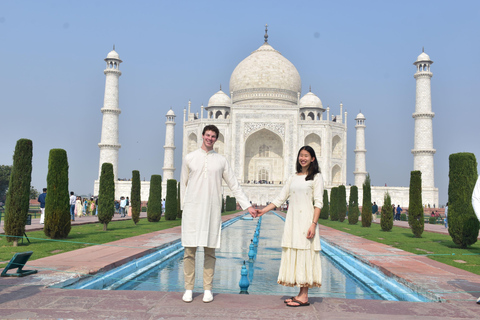 From Delhi: Taj Mahal & Agra Private Day Trip With Transfers Tour With Car, Guide, Entry Fees & Lunch at 5 Star Hotel