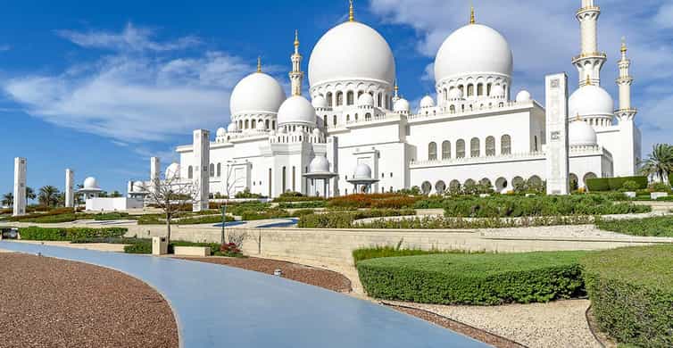 Abu Dhabi Walking Tour: Sheikh Zayed Mosque & Library photo 6