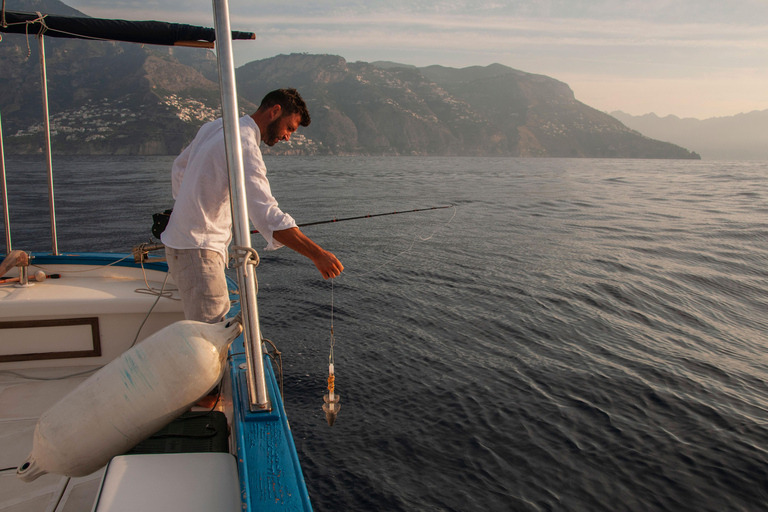 Positano: Fishing Tourism Experience with Enzo Positano: Fishing Tourism Experience with Enzo