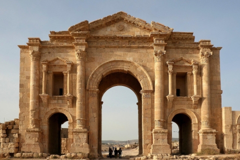 Depuis Amman: visite privée de Jerash, du château d'Ajloun et d'Umm Qais