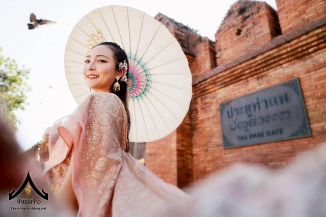 Chiang Mai: Traditional Thai Costume Photo Tour & Transfer