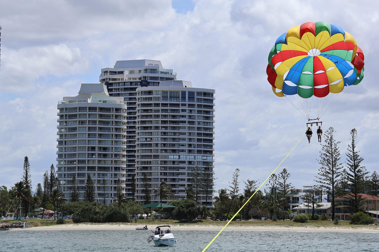 Gold Coast: 90 minute Parasailing Experience with Photos Solo Parasailing (12+ and weight cannot exceed 130kg)