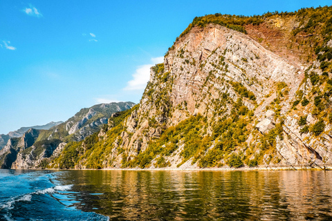 地拉那：科曼湖与沙拉河一日游