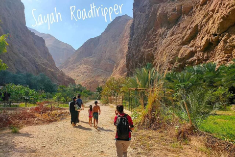 Au départ de Mascate : visite de Wadi Shaab et de Sur