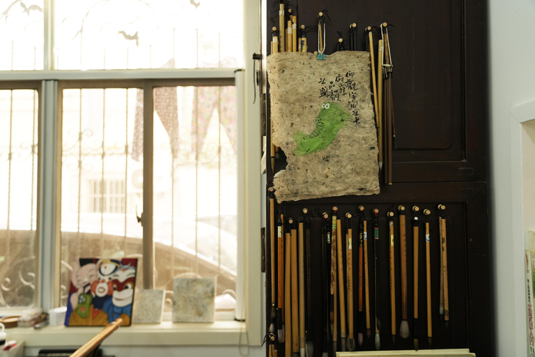 Shanghai: Chinese Culture and Calligraphy Experience