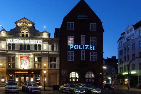 Hamburg: Reeperbahn-Tour auf den Spuren von OliviaPrivate Gruppentour auf Deutsch