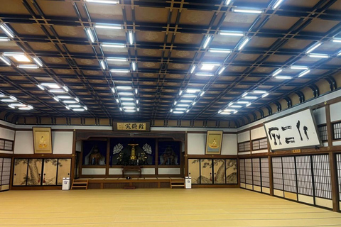 Hokuriku 2-Day Private: Zen, Washi Craft & Kanazawa Culture