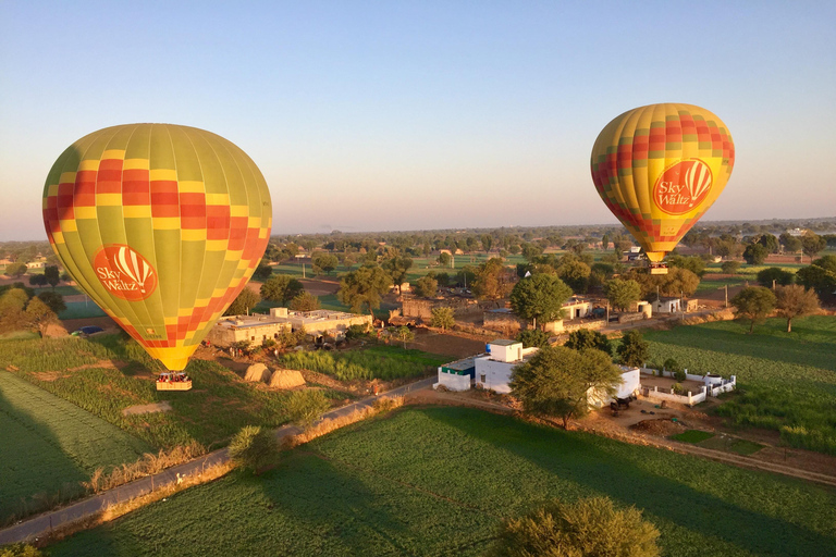 Jaipur : Safari en montgolfière SkyWaltzSafari en montgolfière SkyWaltz