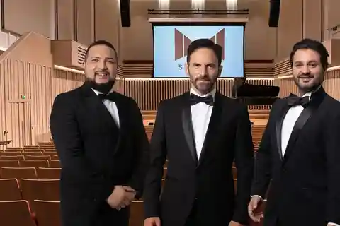 Manchester: Os Três Tenores no Stoller Hall