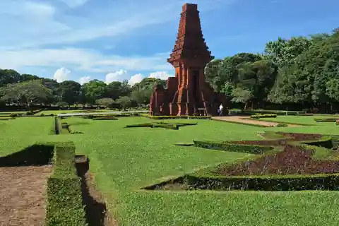 Tour particular em Trowulan Ruínas do Reino de Majapahit