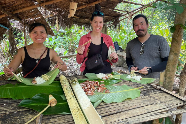 Chiang Rai: Jungle Adventure-Group Trekking & Bamboo Cooking