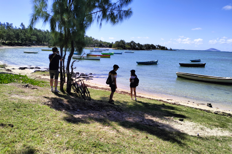 Autentyczna wycieczka z przewodnikiem na rowerze elektrycznym po północnym wybrzeżu