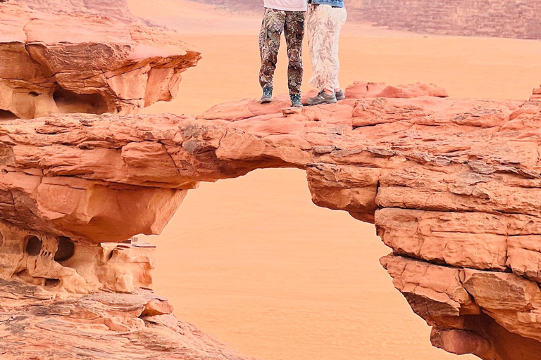 Wadi Rum: Jeep Tour, Hike, Bedouin Visit, and Meal