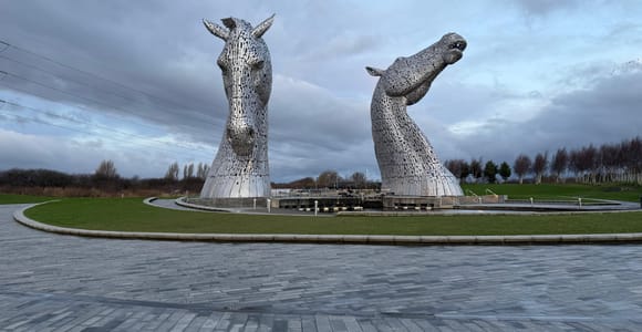 Edinburgh: Kelpies, Stirling Castle und Loch Lomond
