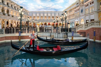 Las Vegas: Entry to Madame Tussauds with a Gondola Cruise | GetYourGuide