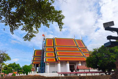 Ayutthaya Day Trip with Air condition Train & Tuk-Tuk Ride