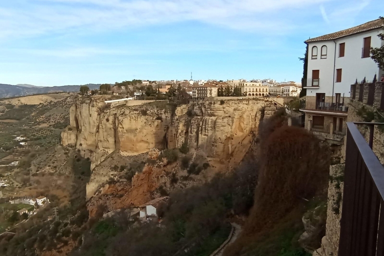 From Sevilla: Private tour Ronda and Setenil with bullring