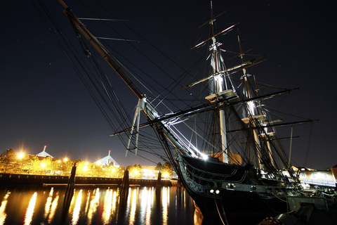 Boston: North End Night Tour with Dinner Experience