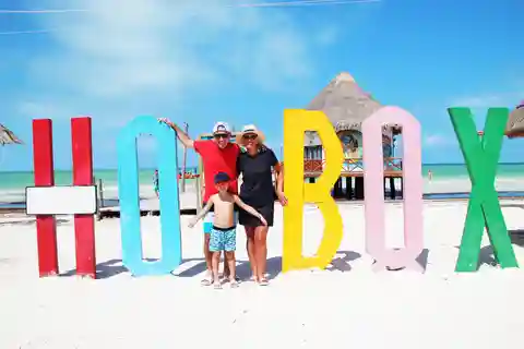 Desde Cancún y Tulum : tour en barco Todo Incluido Isla Holbox
