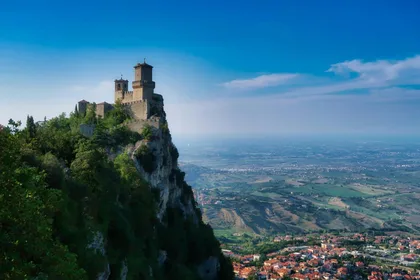Von Bologna/Ravenna: San Marino – private Tour mit Guide Von Bologna/Ravenna: San Marino – private Tour mit Guide