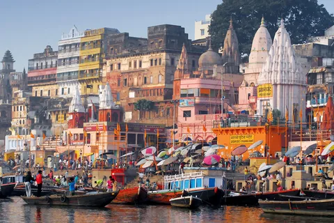 2 giorni a Varanasi: Prova il giro in barca all'alba e l'Aarti serale
