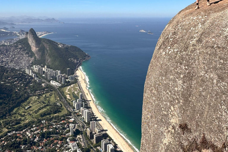 Pedra da Gávea Rio Summit