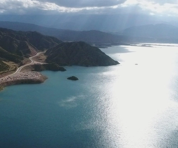 Mendoza: Tour pelos Andes, vinícolas e pontos turísticos da cidade com almoço
