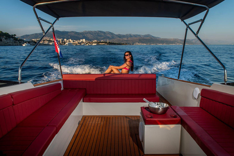 Split: Blue Lagoon, Čiovo & Trogir Luxury Boat Tour Split: Private Luxury Boat Tour to Blue Lagoon