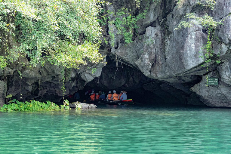 From Hanoi: 2-Day Ninh Binh, Hoa Lu, and Trang An Tour