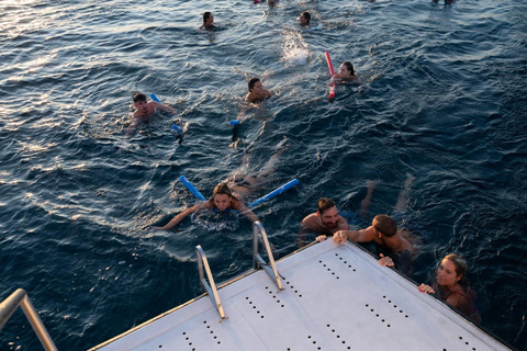 Athens: Riviera Sunset Cruise with Music & Swimming Cruise Without Pickup