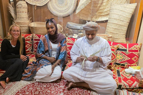 From Muscat: Nizwa, Jabreen, and Bahla Fort Day Sharing Tour