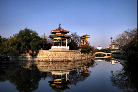 Tour privado de medio día a la Antigua Ciudad del Agua de Qibao