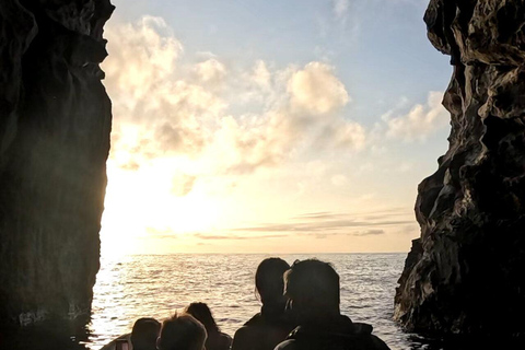 São Miguel: Sunset Boat Tour – Golden Light, Cliffs & Caves