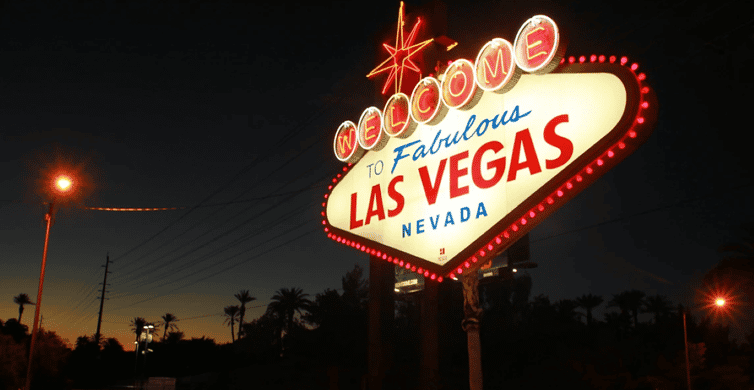 Las Vegas: Night City Tour with Hotel Pickup photo 11