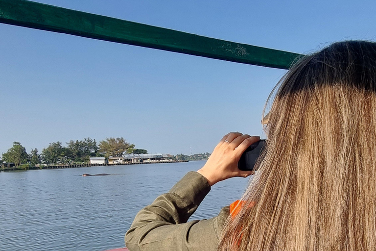Lake Victoria Boat Tour with Hippo Watching