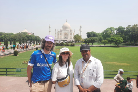 Agra: Taj Mahal and Mausoleum Guided Tour Skip-the-Line