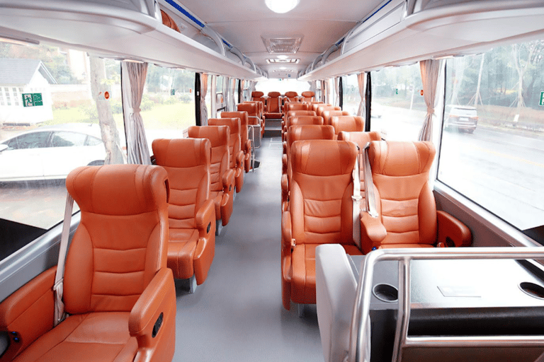 Chengdu: Shuangqiao Gorge Scenic Valley Tour with Transfers Standard Bus Tour Group