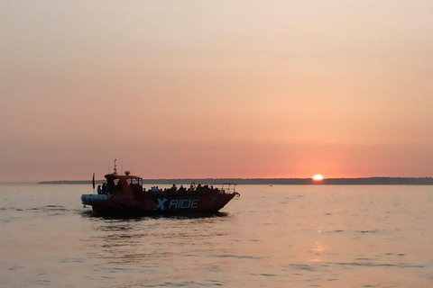 Von Albufeira aus: Benagil-Höhlen-Sonnenuntergangskreuzfahrt