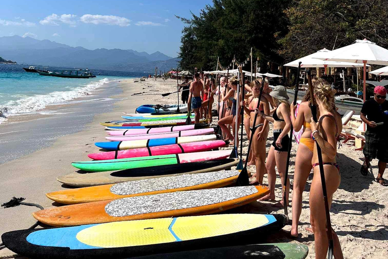 Gili Trawangan: Sunrise SUP Paddleboard Tour & Drone Photos Gili trawangan: Sunrise Stand-Up Paddle boarding or Tour