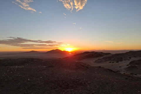 Swakopmund: Namib Desert Sunrise, Seals & Sandwich Harbour