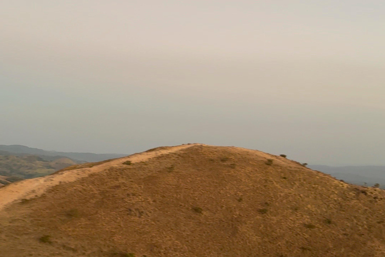 瓜纳卡斯特：徒步探索佩拉多山，游览印第安石瀑布瓜纳卡斯特：佩拉多山徒步和印第奥岩石之旅