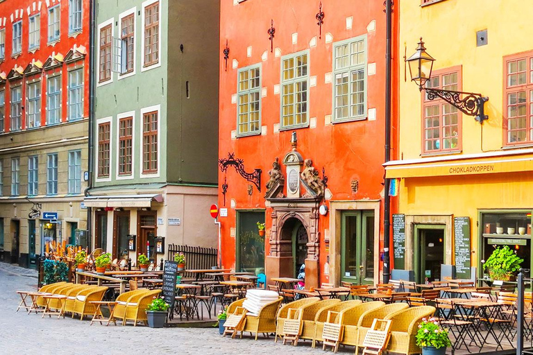 Stockholm: Royal Palace Entry & Gamla Stan Guided Tour