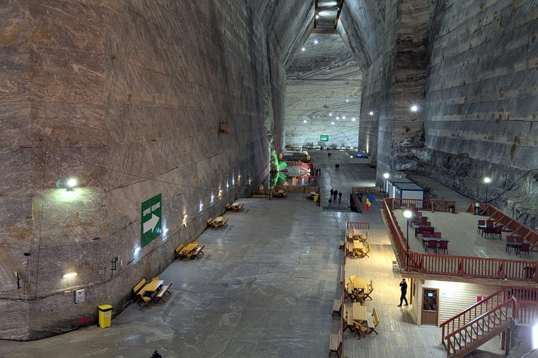 Brașov: Slănic Prahova Salt Mine & Cantacuzino Castle Tour